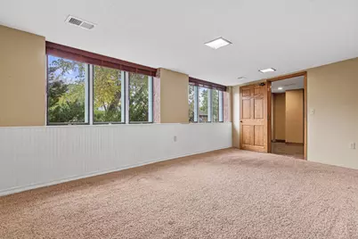 13817 Thomas Avenue S, Burnsville, MN 55337 - Photo 5