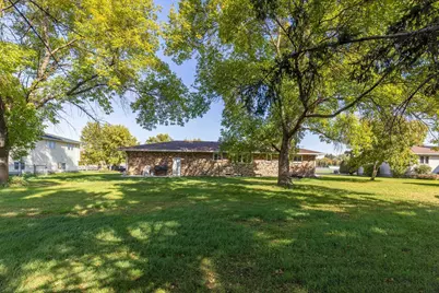 604 5th Avenue SE, Barnesville, MN 56514 - Photo 3