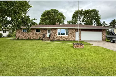 604 5th Avenue SE, Barnesville, MN 56514 - Photo 1