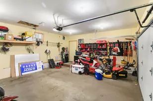 846 Sherburne Ave, Saint Paul, MN 55104 - Photo 23