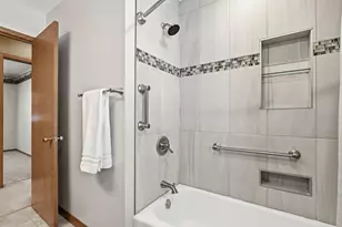 2908 32nd Ave NE, Saint Anthony, MN 55418 - Photo 19