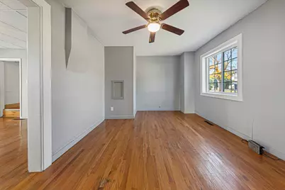 307 W 4th Street, Winthrop, MN 55396 - Photo 11