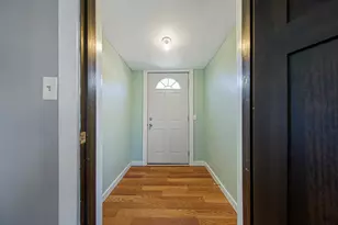 307 W 4th St, Winthrop, MN 55396 - Photo 5