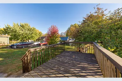 307 W 4th Street, Winthrop, MN 55396 - Photo 25