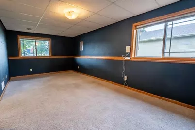 1000 E Orchard Street, Belle Plaine, MN 56011 - Photo 9