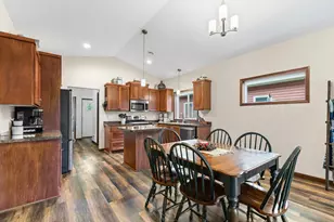 713 Cherrywood Lane Northeast, Isanti, MN 55040 - Photo 9