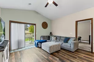 713 Cherrywood Lane Northeast, Isanti, MN 55040 - Photo 7