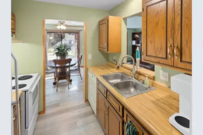 161 Mindy Lane #9, Montrose, MN 55363 - Photo 11