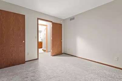 7636 Borman Way, Inver Grove Heights, MN 55076 - Photo 7