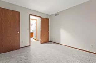 7636 Borman Way, Inver Grove Heights, MN 55076 - Photo 7