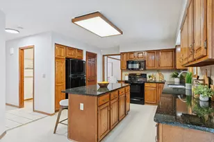 212 Interlachen Rd, Burnsville, MN 55306 - Photo 13