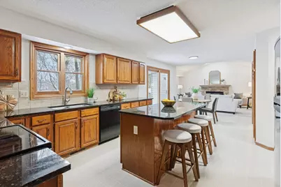 212 Interlachen Road, Burnsville, MN 55306 - Photo 5