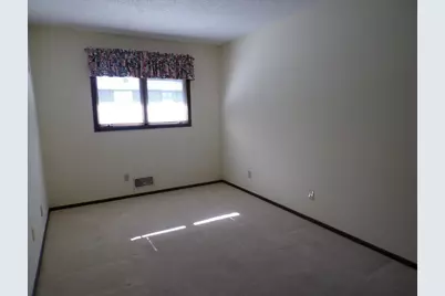 135 Kingswood Drive, Red Wing, MN 55066 - Photo 9