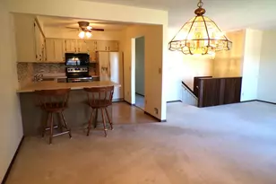 135 Kingswood Dr, Red Wing, MN 55066 - Photo 3