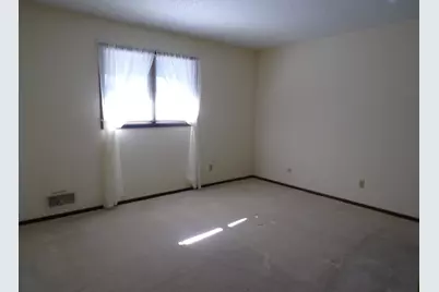 135 Kingswood Drive, Red Wing, MN 55066 - Photo 7