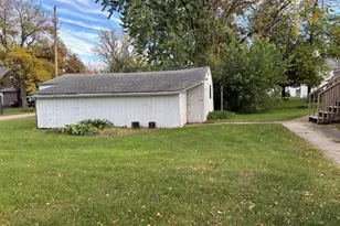 551 Cynthia St, Maynard, MN 56260 - Photo 29