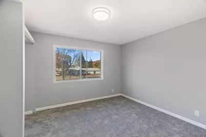 5729 80th Avenue N, Brooklyn Park, MN 55443 - Photo 17