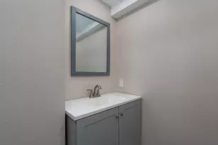 212 N Murphy St, Lake Crystal, MN 56055 - Photo 17