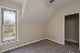 212 N Murphy St, Lake Crystal, MN 56055 - Photo 25