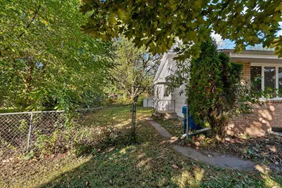 9852 Blaisdell Avenue S, Bloomington, MN 55420 - Photo 31