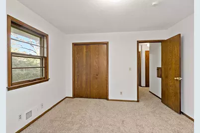 9852 Blaisdell Avenue S, Bloomington, MN 55420 - Photo 17