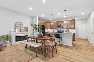 14544 Twin Lakes Cir, Burnsville, MN 55306 - Photo 3