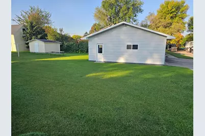 909 Bradford Avenue, Argyle, MN 56713 - Photo 33