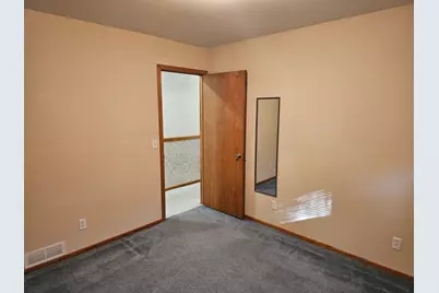 909 Bradford Avenue, Argyle, MN 56713 - Photo 11