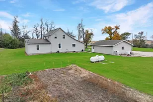 281 20th Ave, Edgerton, MN 56128 - Photo 27