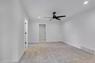 1624 Red Clover St, Holmen, WI 54636 - Photo 25