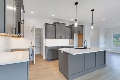 1624 Red Clover Street, Holmen, WI 54636 - Photo 9