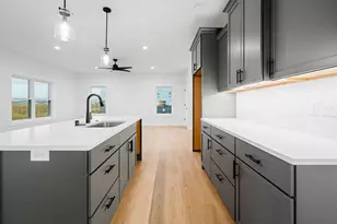 1628 Red Clover St, Holmen, WI 54636 - Photo 21