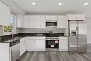 5307 Jersey Ave N, Crystal, MN 55428 - Photo 11