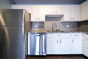 26 10th Street W, Saint Paul, MN 55102 - Photo 9