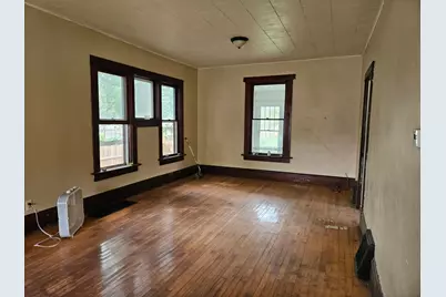 1212 Saint Joseph Avenue, Albert Lea, MN 56007 - Photo 5