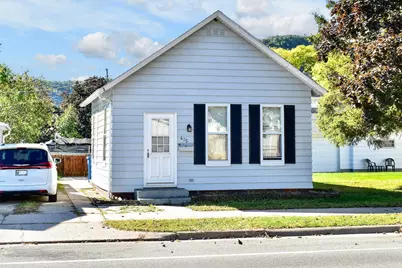 475 W Sarnia Street, Winona, MN 55987 - Photo 1