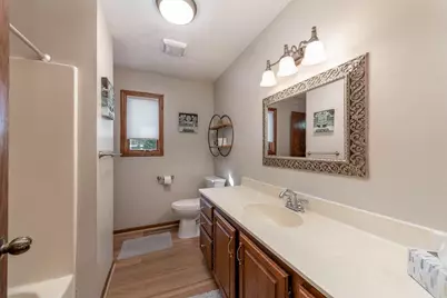 2513 Marwood Drive, Mankato, MN 56001 - Photo 13