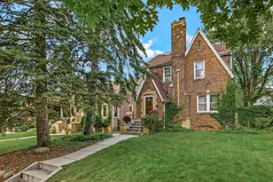 1625 Scheffer Ave, Saint Paul, MN 55116 - Photo 1