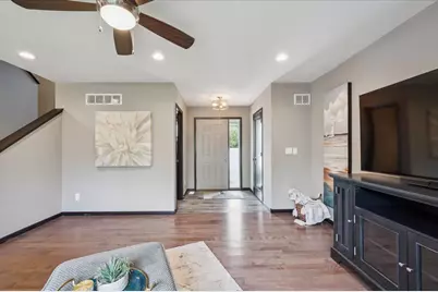 13715 Grafton Court, Apple Valley, MN 55124 - Photo 17