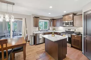 13715 Grafton Ct, Apple Valley, MN 55124 - Photo 11