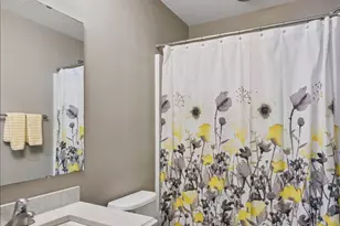 13715 Grafton Ct, Apple Valley, MN 55124 - Photo 35