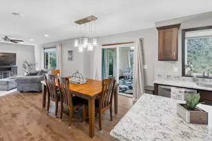 13715 Grafton Ct, Apple Valley, MN 55124 - Photo 13