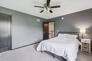 13715 Grafton Ct, Apple Valley, MN 55124 - Photo 33