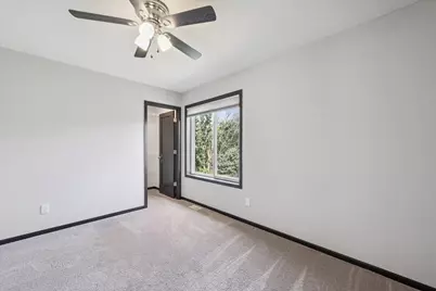 13715 Grafton Court, Apple Valley, MN 55124 - Photo 31