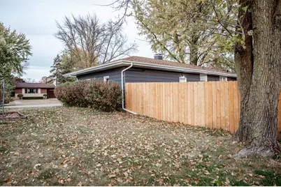 704 Washington Avenue, Fairmont, MN 56031 - Photo 39