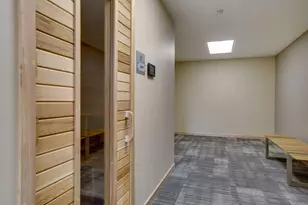 1240 S 2nd St, Minneapolis, MN 55415 - Photo 51