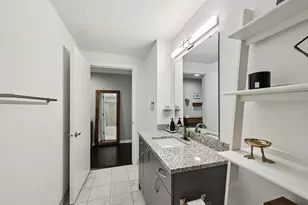 1240 S 2nd St, Minneapolis, MN 55415 - Photo 11