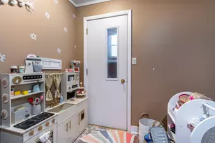 829 W 7th Ave, Fergus Falls, MN 56537 - Photo 55