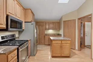 3819 Ladyslipper Ln N, Brooklyn Park, MN 55443 - Photo 9