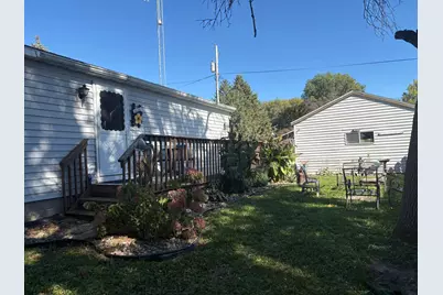 135 5th Avenue NW, Elgin, MN 55932 - Photo 5